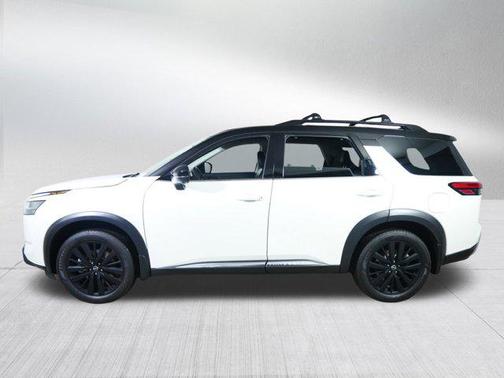 2023 Nissan Pathfinder Platinum 4WD