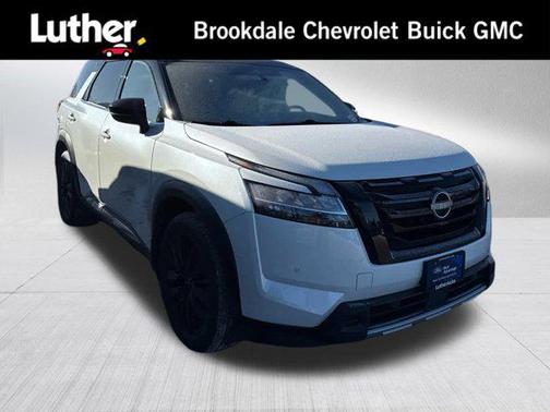 2023 Nissan Pathfinder Platinum 4WD