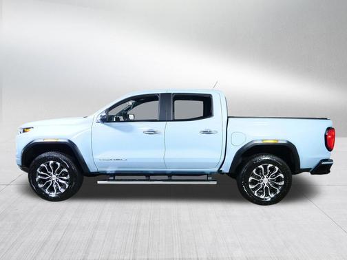 Glacier Metallic 2025 GMC Canyon Denali