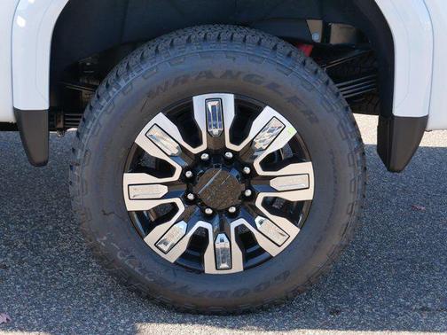 2026 GMC Sierra 3500 Denali