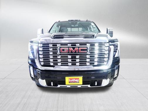 Onyx Black 2024 GMC Sierra 2500 Denali