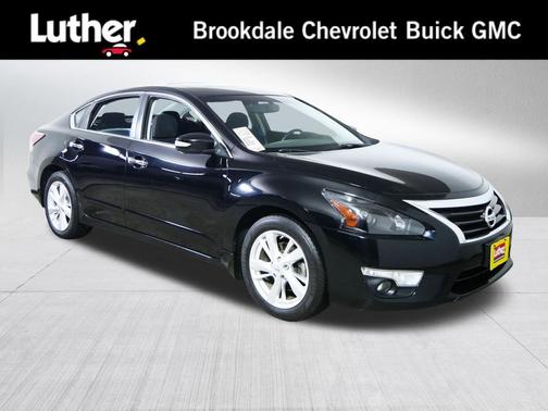 Super Black 2014 Nissan Altima 2.5 SV