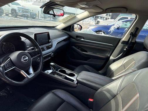2023 Nissan Altima SR FWD