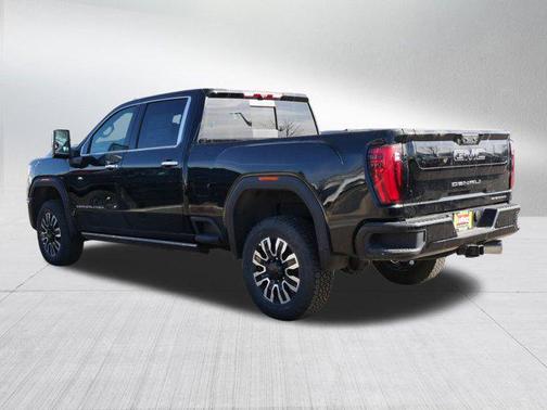 2025 GMC Sierra 3500 Denali