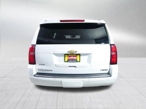 Summit White 2018 Chevrolet Suburban Premier