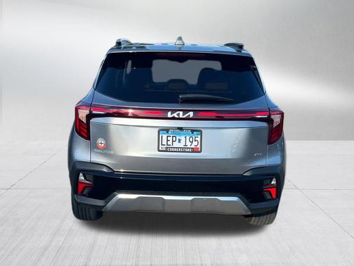Steel Gray 2024 Kia Seltos EX