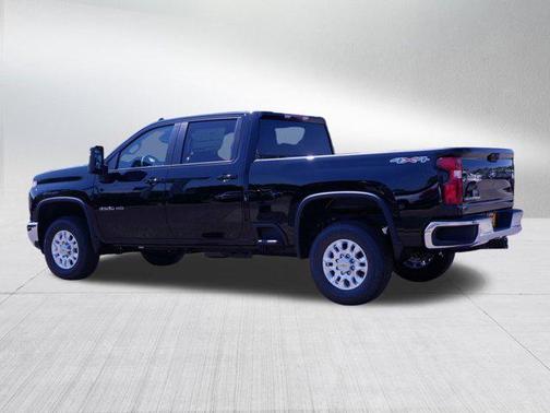 2025 Chevrolet Silverado 3500 LT