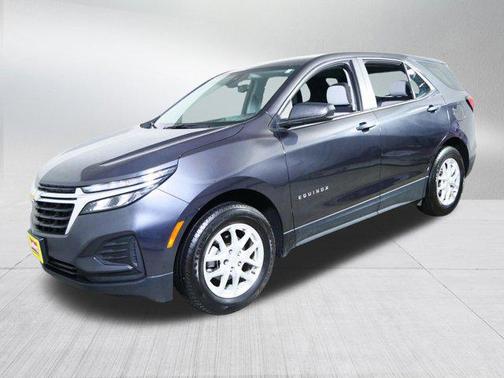 Iron Gray Metallic 2022 Chevrolet Equinox LS
