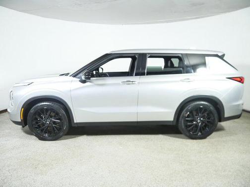 2022 Mitsubishi Outlander Black Edition S-AWC