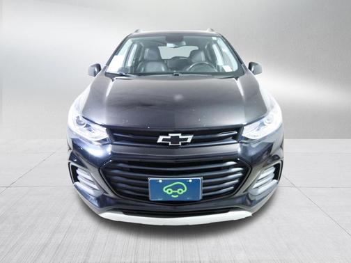 Mosaic Black Metallic 2020 Chevrolet Trax LT