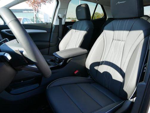 2025 Buick Envision Avenir AWD