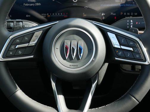 2025 Buick Envision Avenir AWD