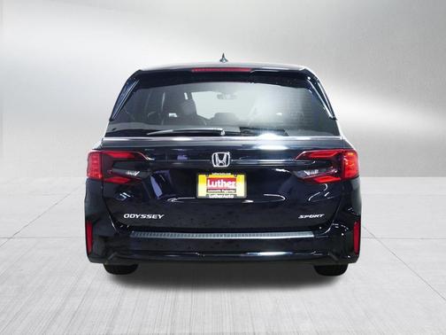 Crystal Black Pearl 2025 Honda Odyssey Sport-L