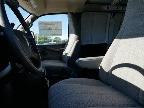 2025 Chevrolet Express 3500 RWD 3500 Extended Wheelbase WT