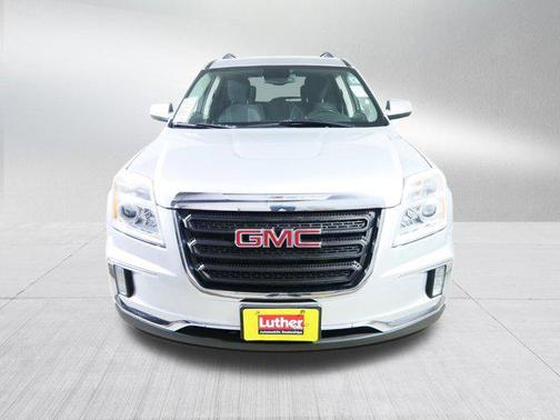 Quicksilver Metallic 2017 GMC Terrain SLE-2