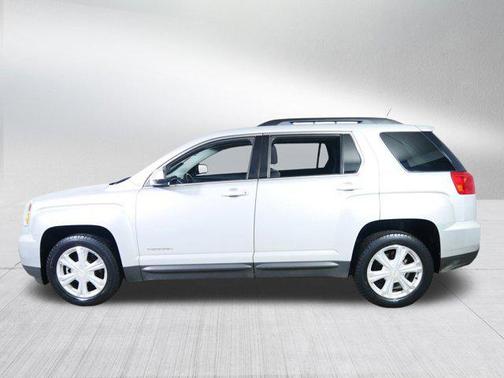 Quicksilver Metallic 2017 GMC Terrain SLE-2