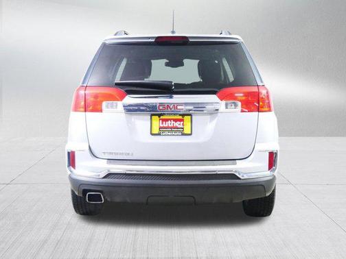 Quicksilver Metallic 2017 GMC Terrain SLE-2