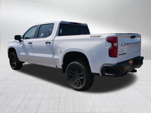 Summit White 2026 Chevrolet Silverado 1500 LT Trail Boss