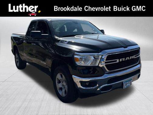 Diamond Black Crystal Pearlcoat 2020 RAM 1500 Big Horn/Lone Star