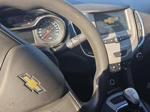 2018 Chevrolet Cruze L