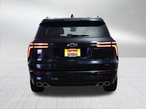 Mosaic Black Metallic 2025 Chevrolet Traverse RS
