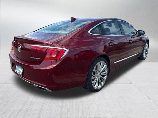2017 Buick LaCrosse Essence