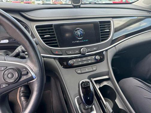 2017 Buick LaCrosse Essence