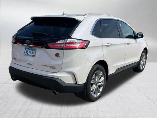 WHITE PLATINUM ME 2019 Ford Edge Titanium