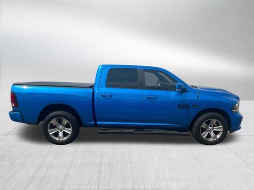Hydro Blue Pearlcoat 2018 RAM 1500 Sport