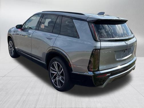 Argent Silver Metallic 2026 Cadillac VISTIQ Sport