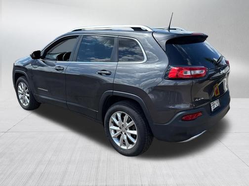 Granite Crystal Metallic Clearcoat 2017 Jeep Cherokee Limited