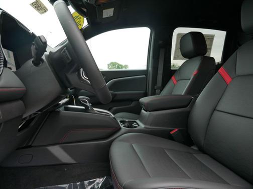 Summit White 2026 Chevrolet Colorado Z71