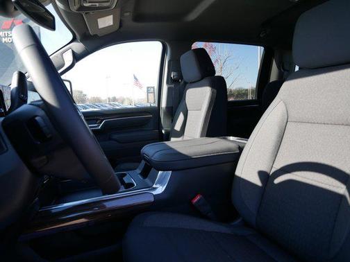 2026 Chevrolet Silverado 3500 LT