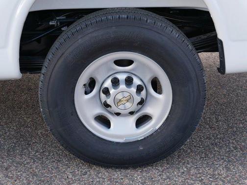 Summit White 2026 Chevrolet Express 3500 3500 Extended Wheelbase, WT, RWD