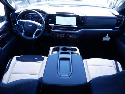 2025 Chevrolet Silverado 3500 LT