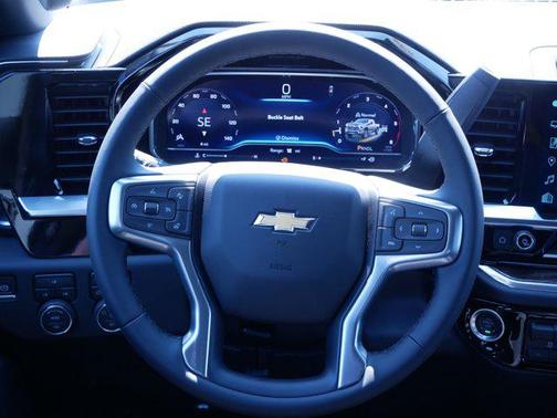 2025 Chevrolet Silverado 3500 LT