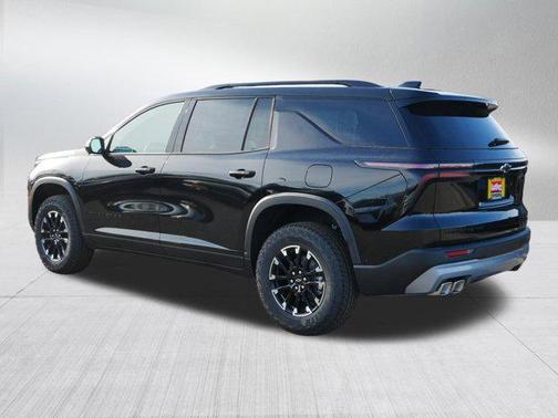 Mosaic Black Metallic 2026 Chevrolet Traverse AWD Z71