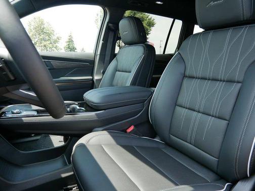 2025 Buick Enclave Avenir FWD