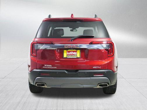 2023 GMC Acadia AWD AT4
