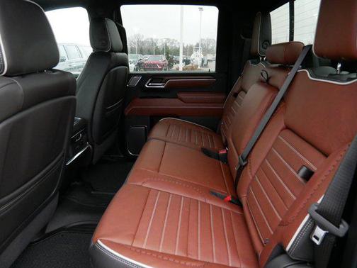 2025 GMC Sierra 3500 Denali