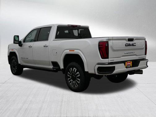2025 GMC Sierra 3500 Denali
