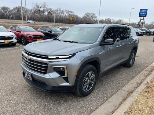 2024 Chevrolet Traverse LT