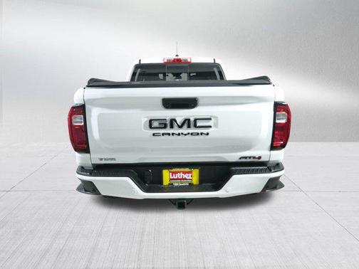 2023 GMC Canyon Base