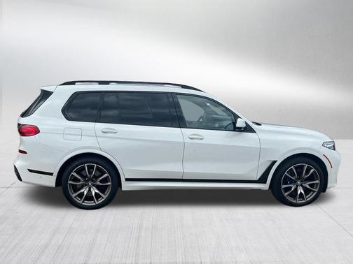 Alpine White 2021 BMW X7 M50i