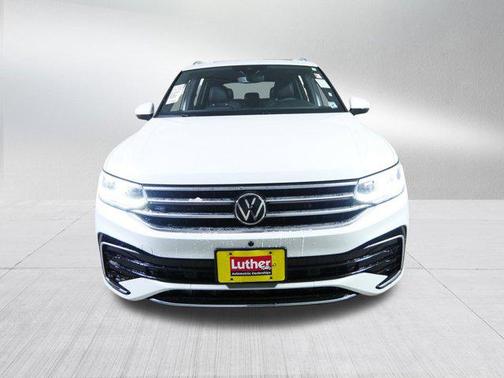 2024 Volkswagen Tiguan 2.0T SEL R-Line 4MOTION