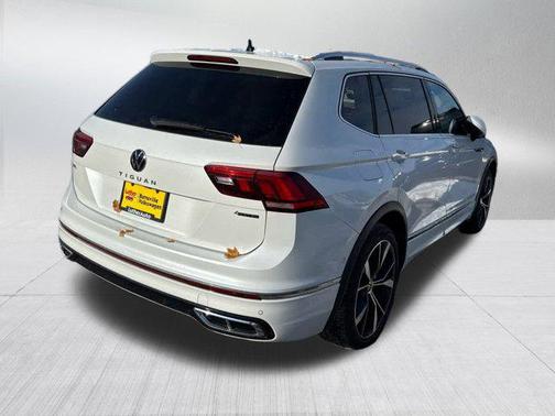 2024 Volkswagen Tiguan 2.0T SEL R-Line 4MOTION