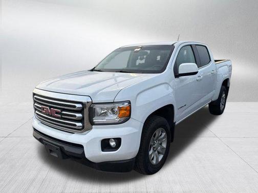 Summit White 2018 GMC Canyon SLE