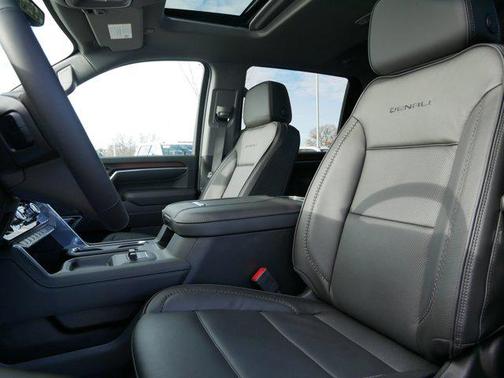 2026 GMC Sierra 3500 Denali