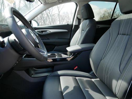 Iridescent White Tricoat 2026 Buick Envision Avenir AWD