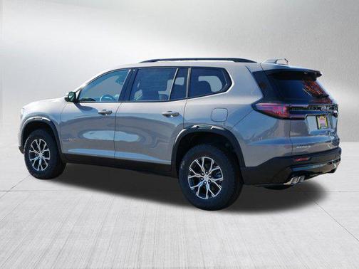 2026 GMC Acadia AWD AT4